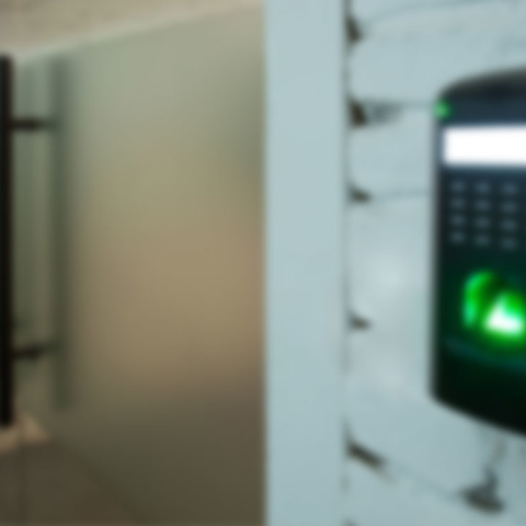 Zutritts­kontrolle bei Elektro Klippel in Aue